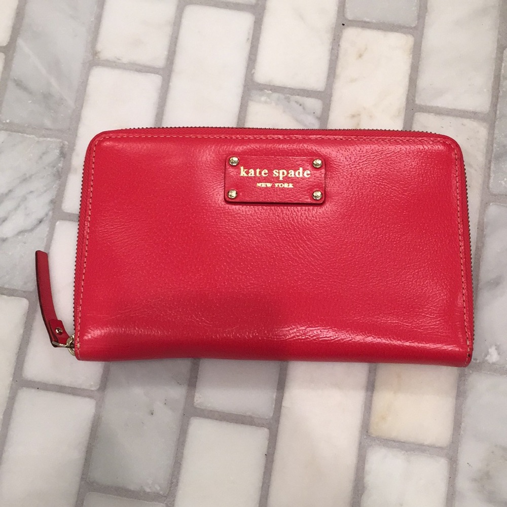 Red Kate Spade Clutch.